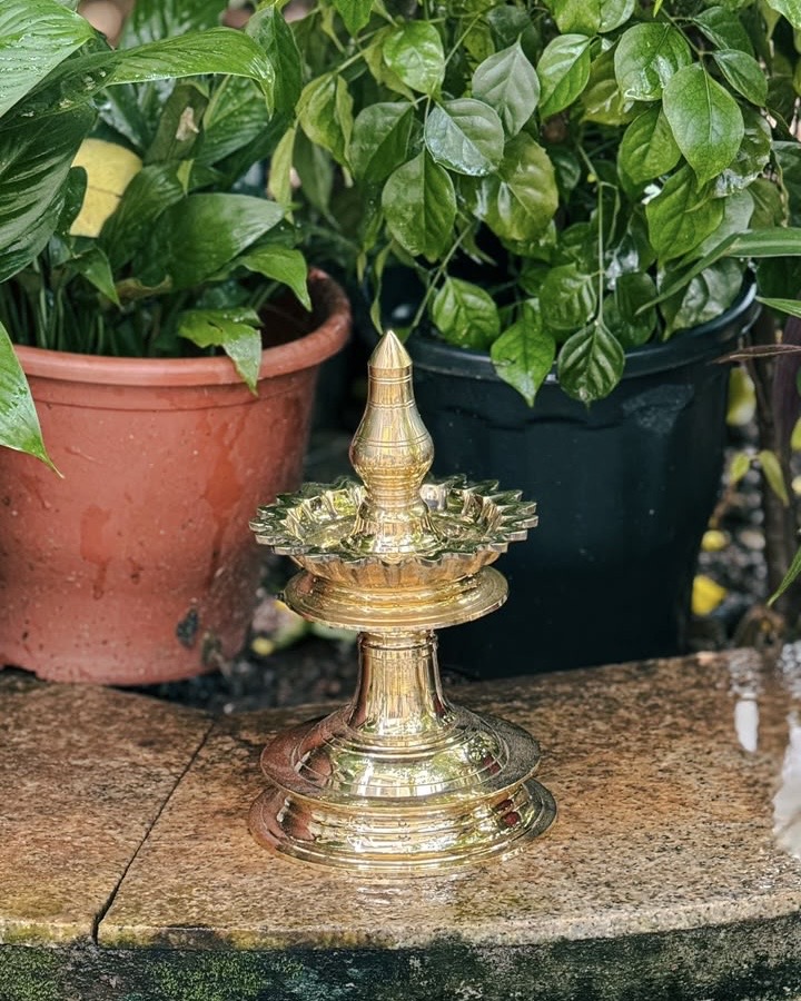 BHADRADEEPAM ( small )