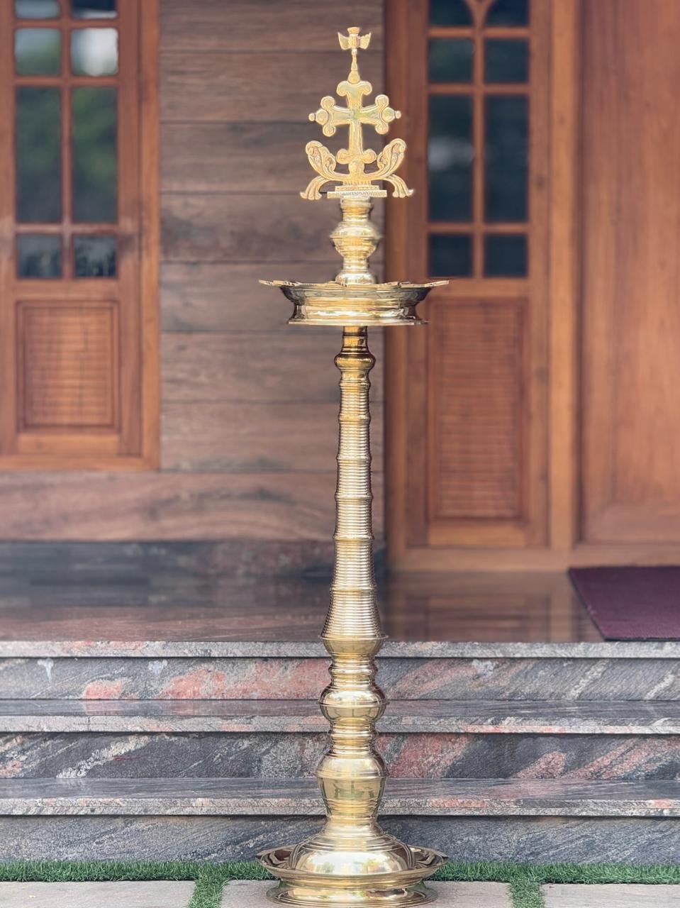 CROSS LAMP